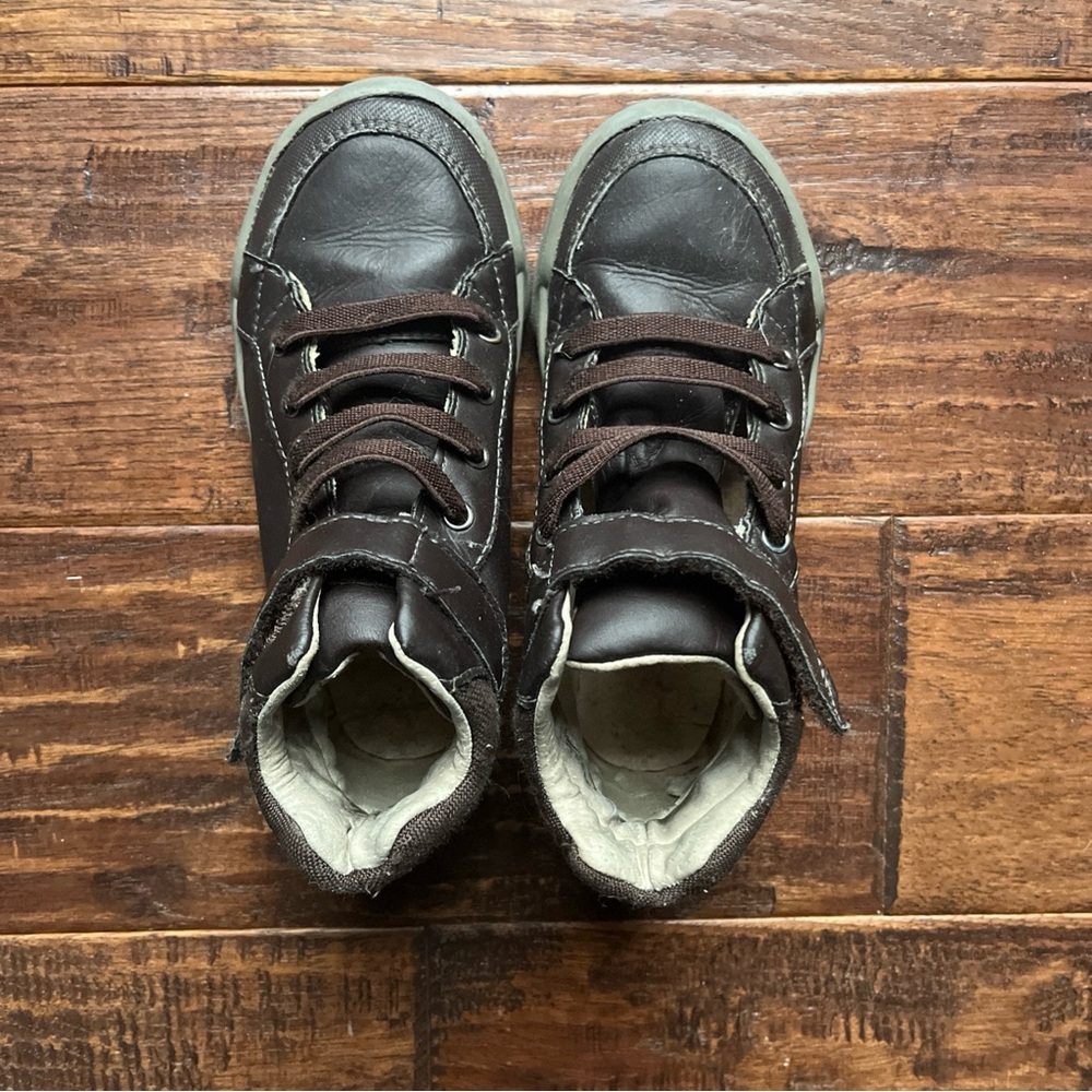 Little Boys Dark Brown Pediped Sneakers. Need New Insoles